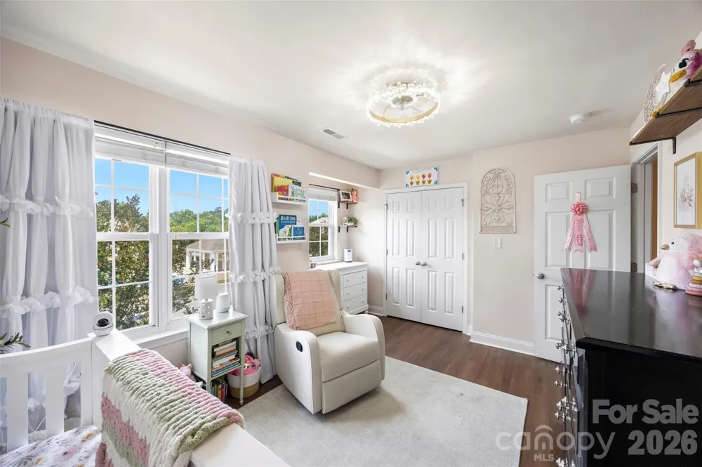927 Claybrook Circle Gastonia, NC 28054