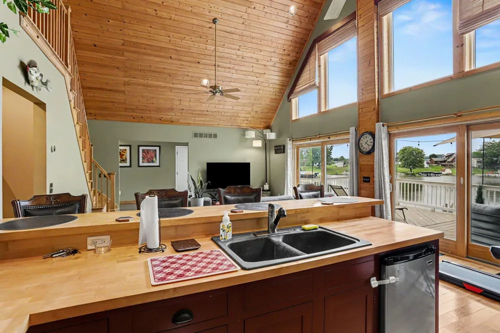 14715 W Diane Drive Camden, MI 49232