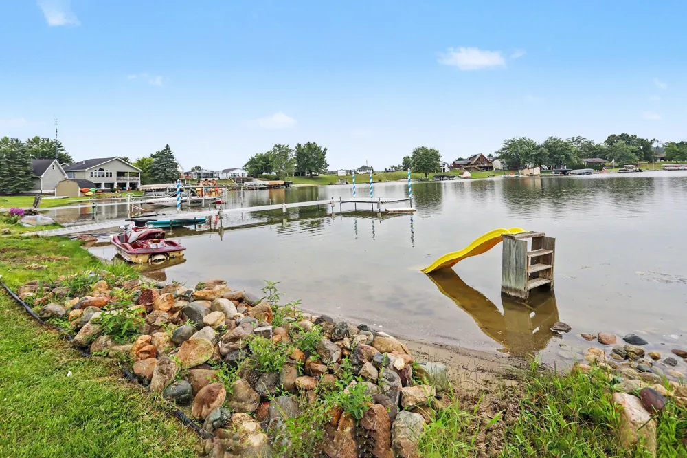 14715 W Diane Drive Camden, MI 49232
