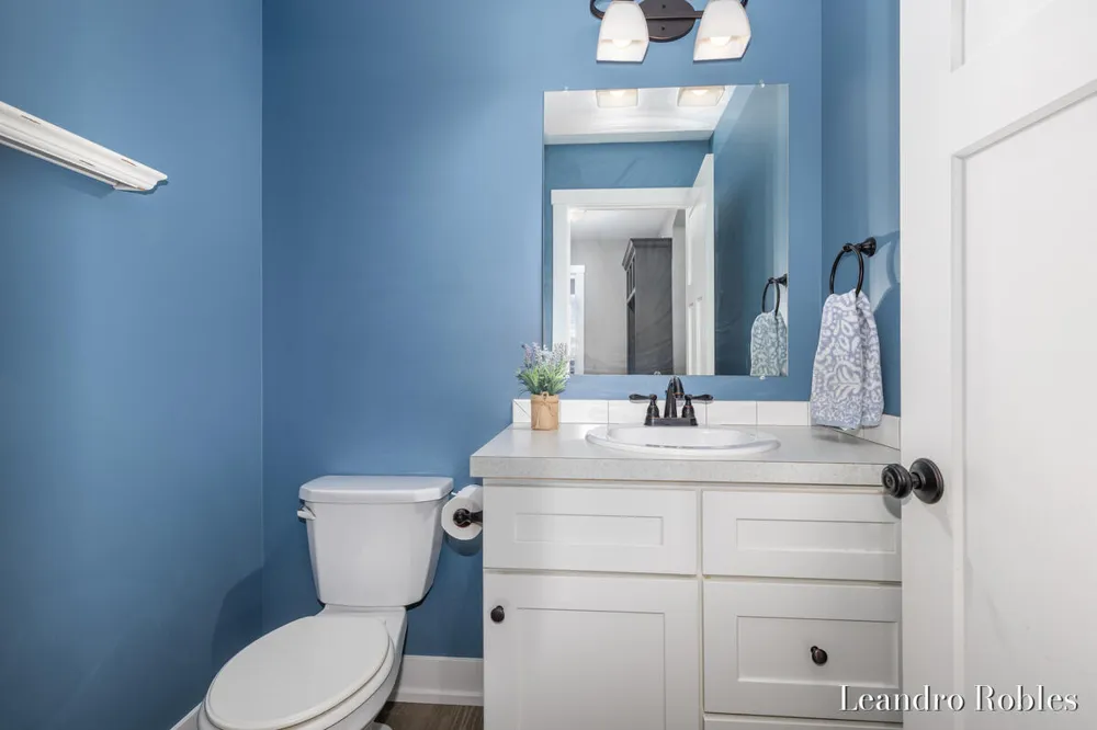 6587 Alward Drive Hudsonville, MI 49426