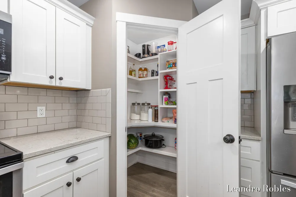 6587 Alward Drive Hudsonville, MI 49426