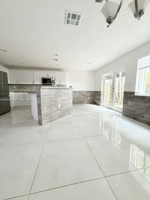11612 NW 50th Ter #11612 Doral, FL 33178