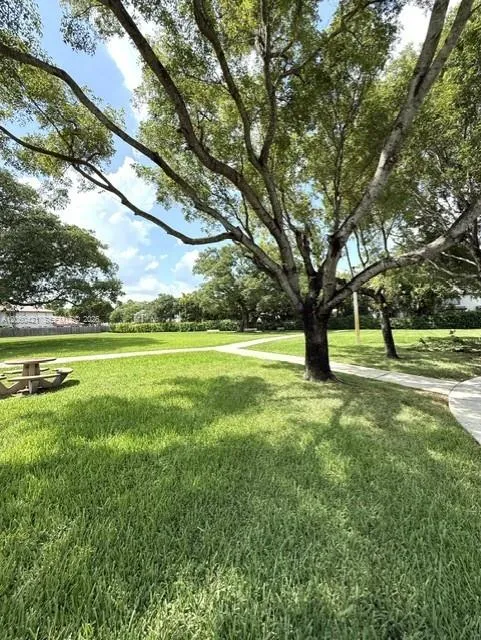 11612 NW 50th Ter #11612 Doral, FL 33178