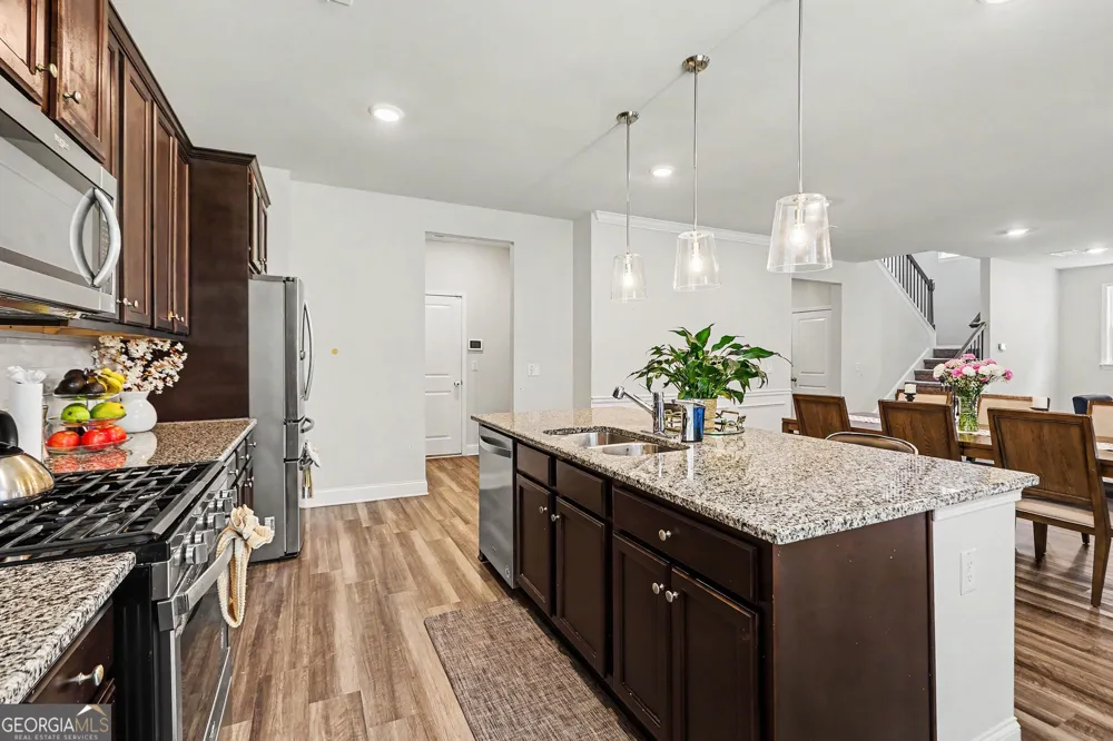 170 Glen Abbey CIR Fairburn, GA 30213