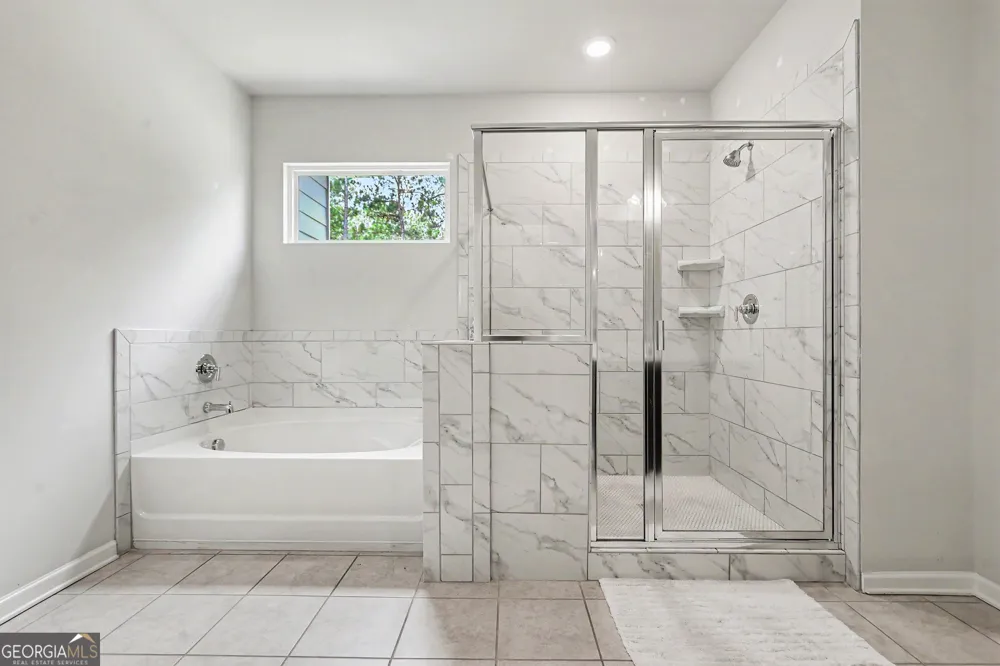 170 Glen Abbey CIR Fairburn, GA 30213