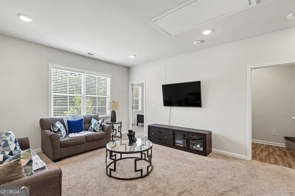 170 Glen Abbey CIR Fairburn, GA 30213
