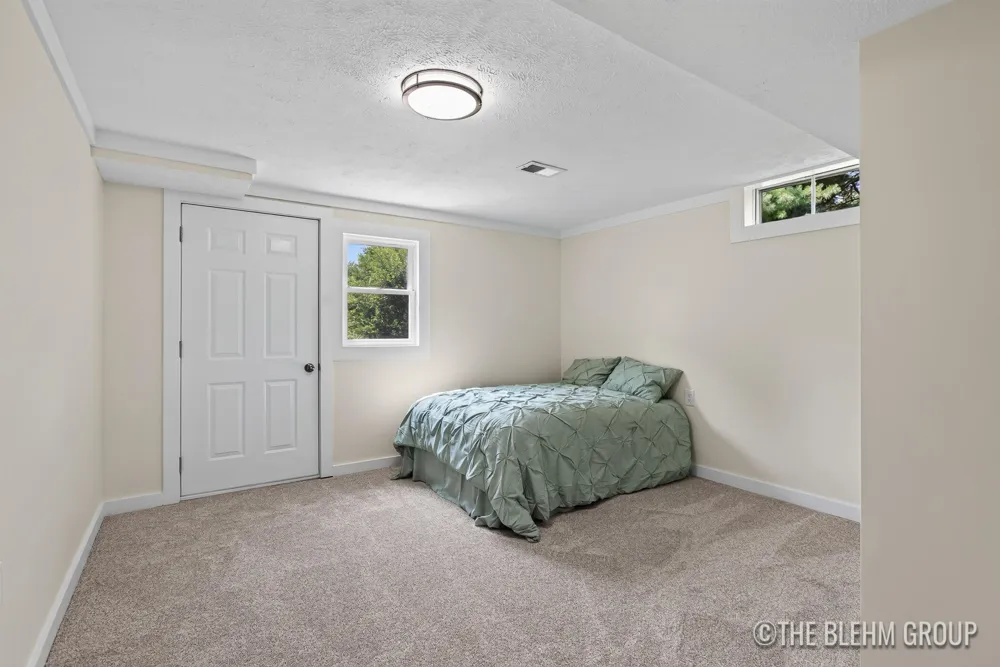 6919 Cherry Valley Avenue SE Caledonia, MI 49316