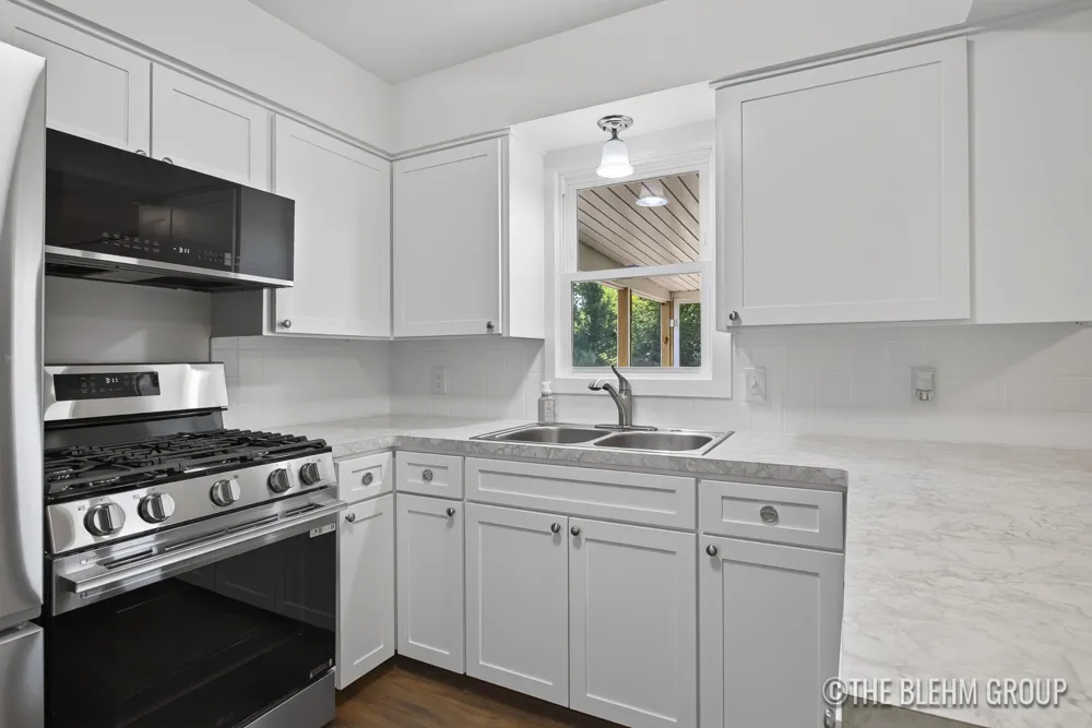 6919 Cherry Valley Avenue SE Caledonia, MI 49316