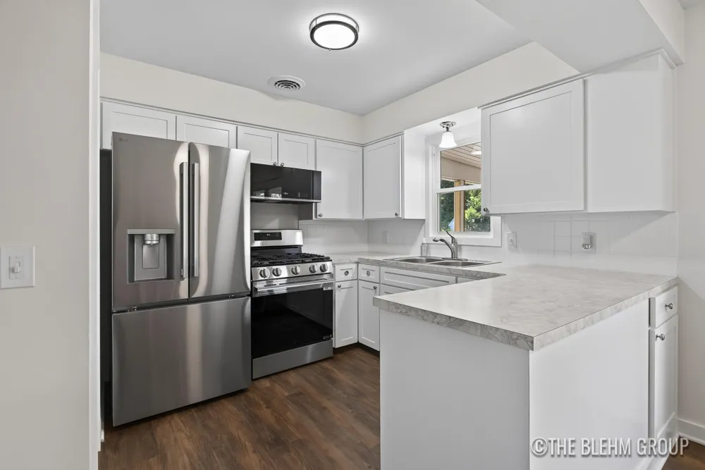 6919 Cherry Valley Avenue SE Caledonia, MI 49316