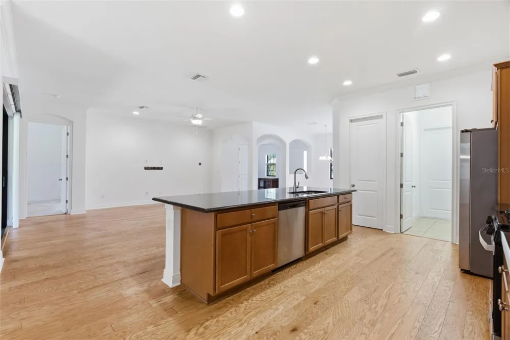 3908 GAVIOTA DRIVE Sun City Center, FL 33573