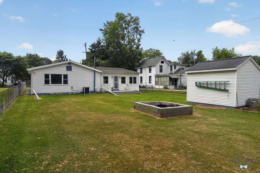 813 Barnes Street Albion, MI 49224