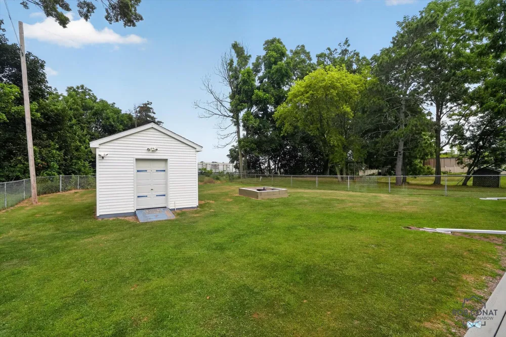 813 Barnes Street Albion, MI 49224
