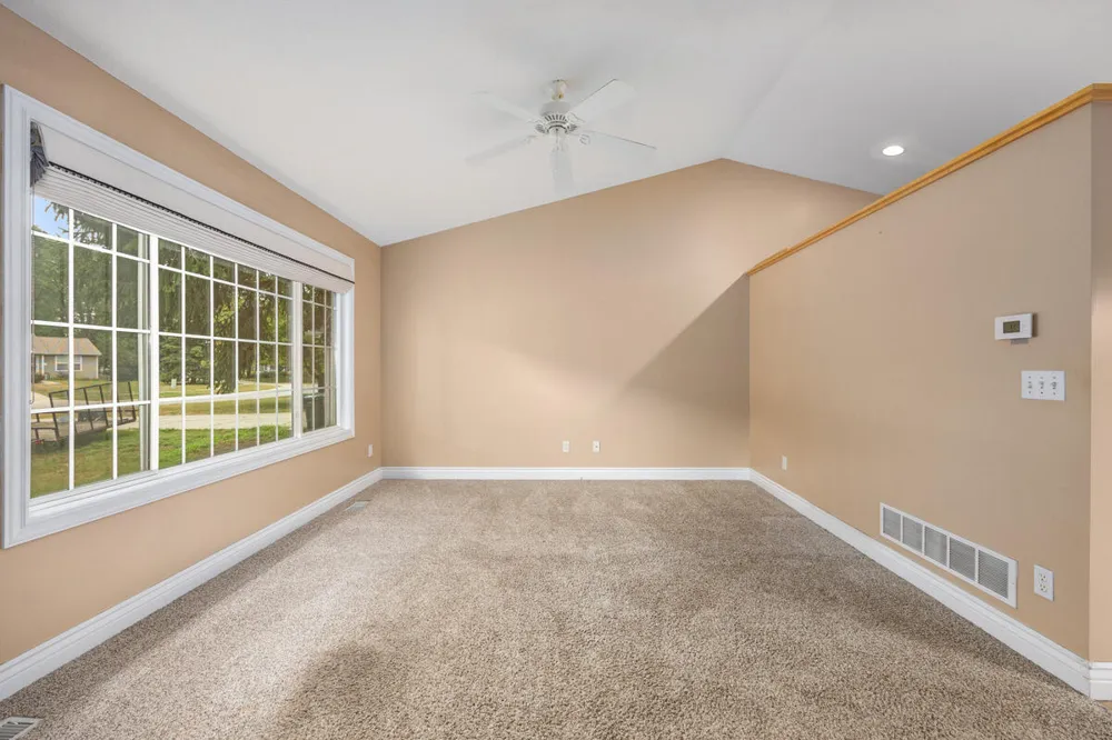 11108 Creekside Drive Allendale, MI 49401