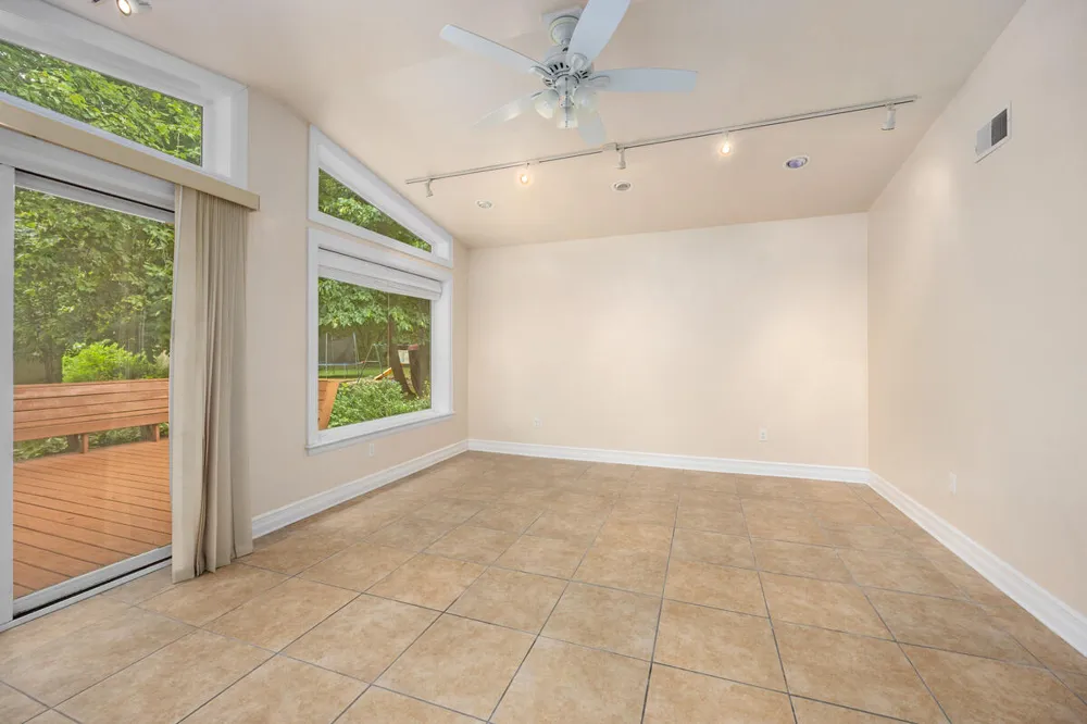 11108 Creekside Drive Allendale, MI 49401
