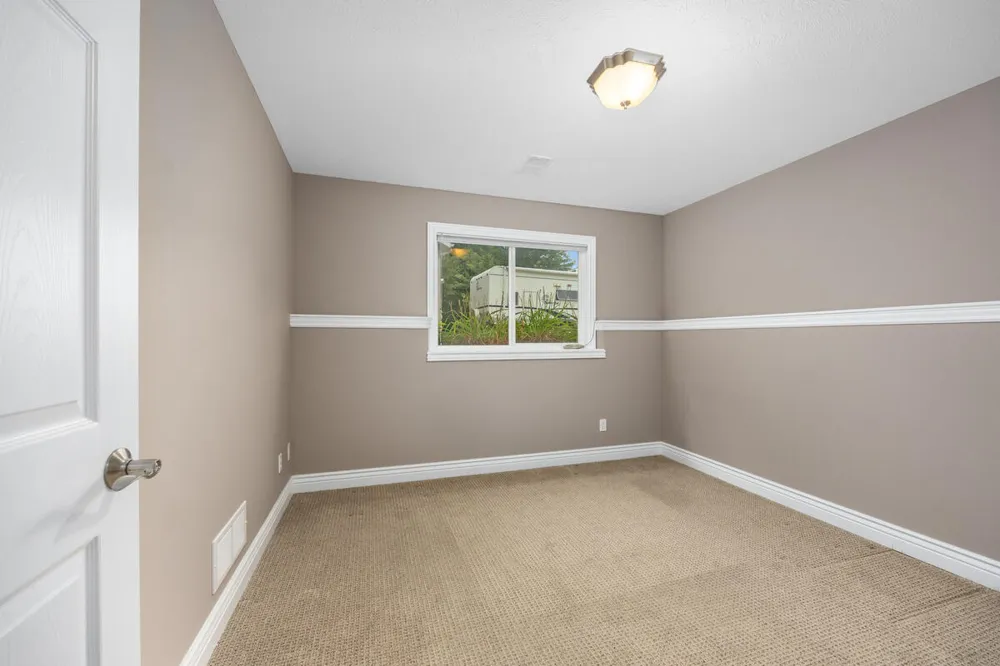 11108 Creekside Drive Allendale, MI 49401
