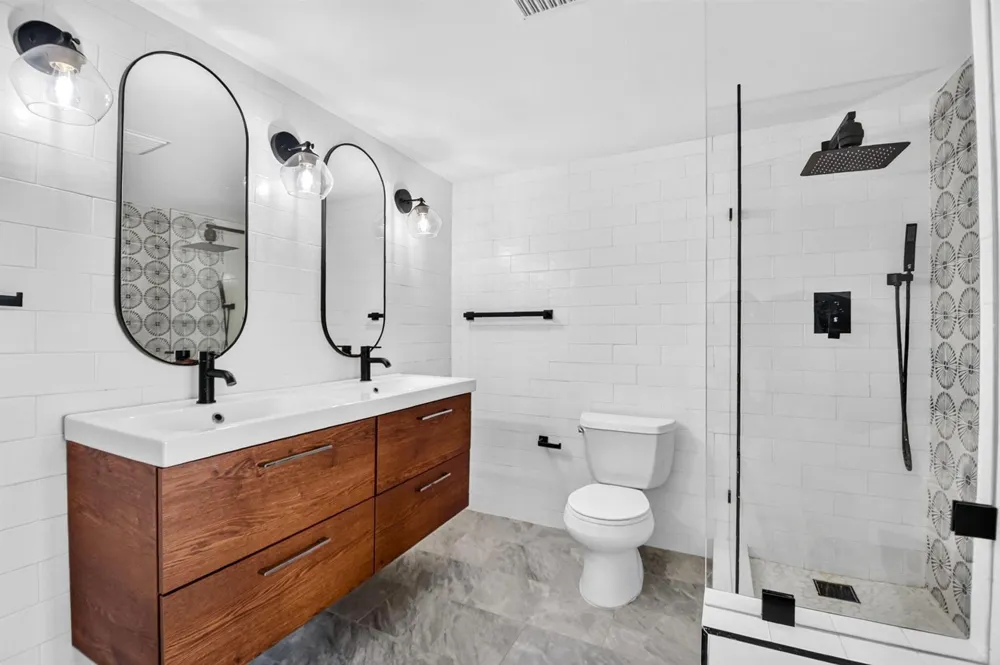 3589 S OCEAN BOULEVARD #909 South Palm Beach, FL 33480