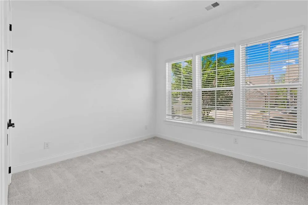 6931 Scenic Overlook Trace Flowery Branch, GA 30542