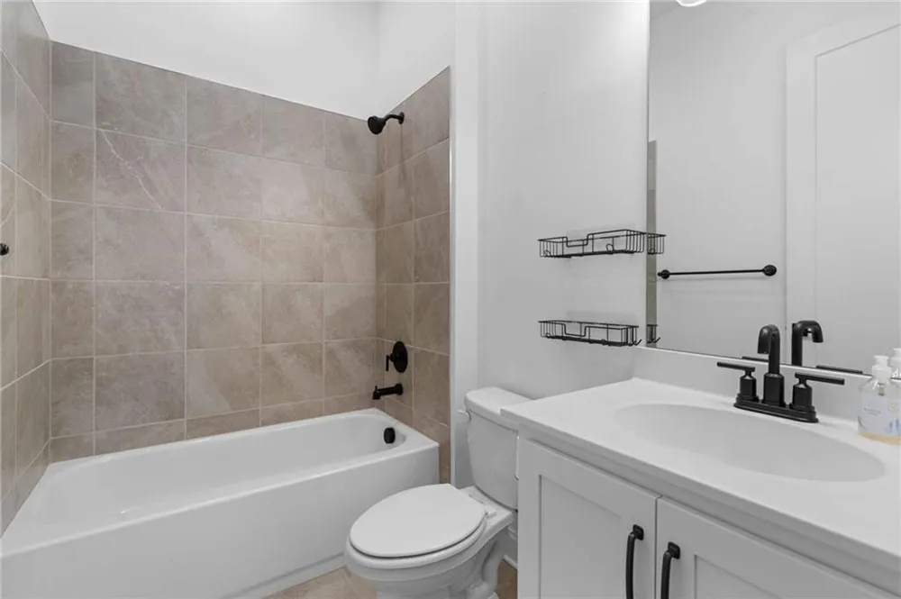 6931 Scenic Overlook Trace Flowery Branch, GA 30542
