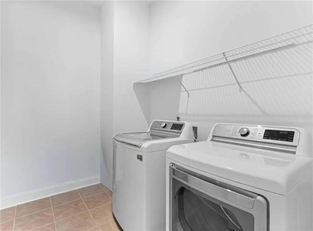 6931 Scenic Overlook Trace Flowery Branch, GA 30542