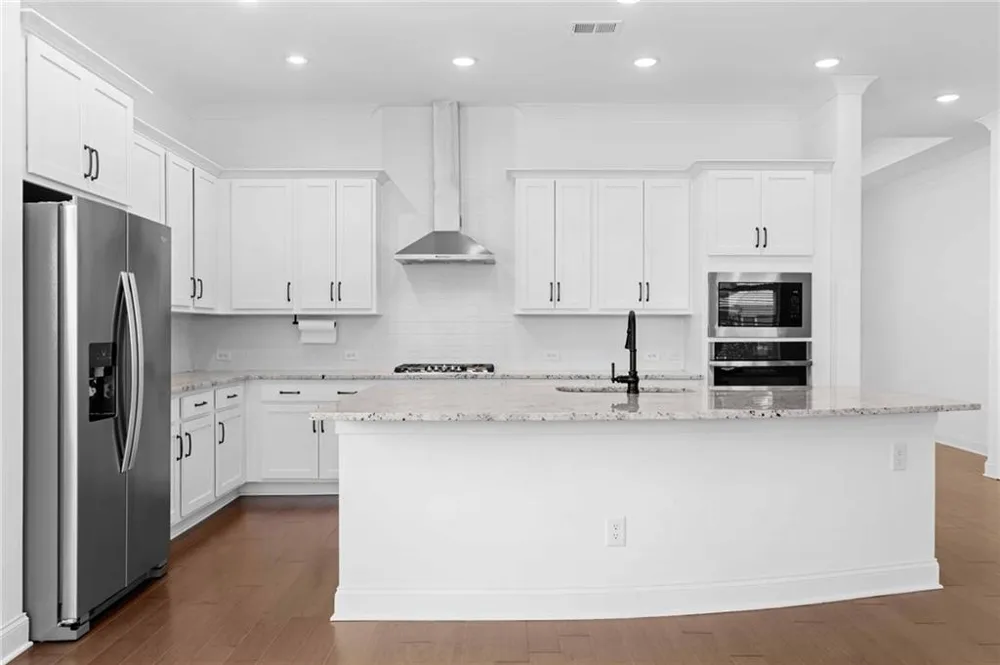 6931 Scenic Overlook Trace Flowery Branch, GA 30542