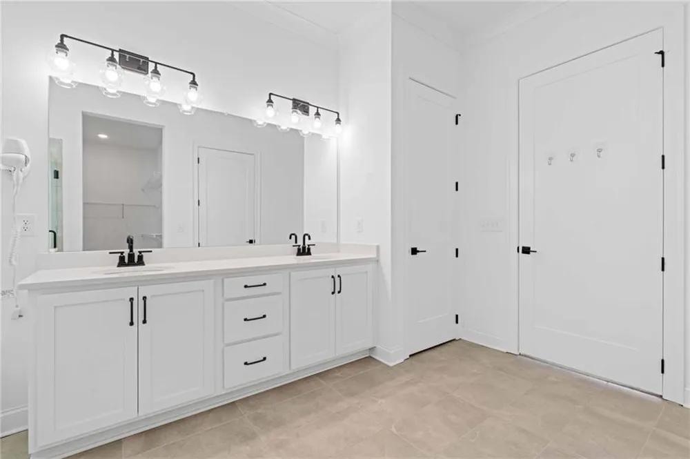 6931 Scenic Overlook Trace Flowery Branch, GA 30542