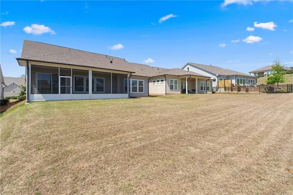 6931 Scenic Overlook Trace Flowery Branch, GA 30542