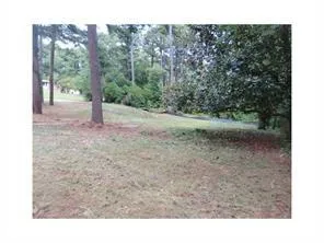 411 Safari Circle Stone Mountain, GA 30083