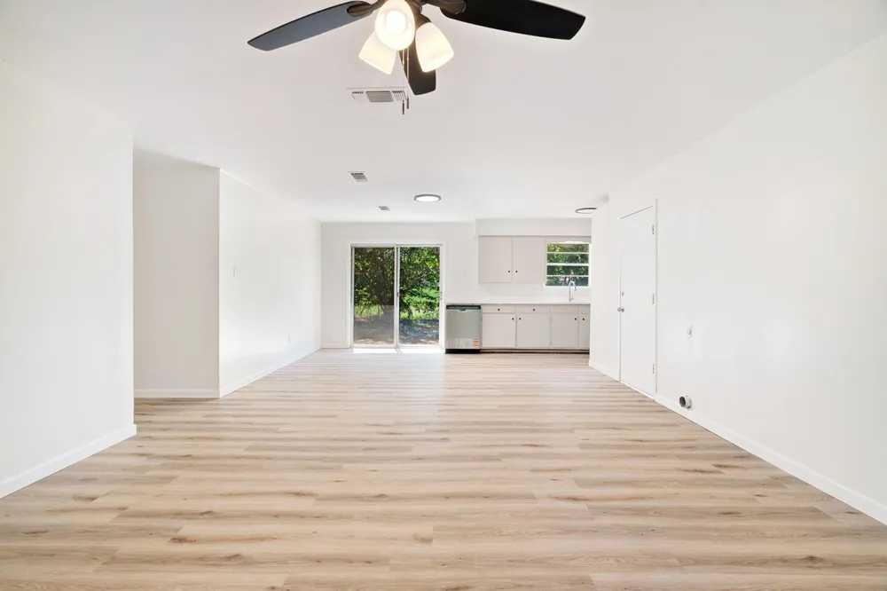 351 NE 6th Paris, TX 75460