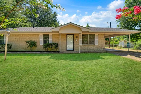 351 NE 6th