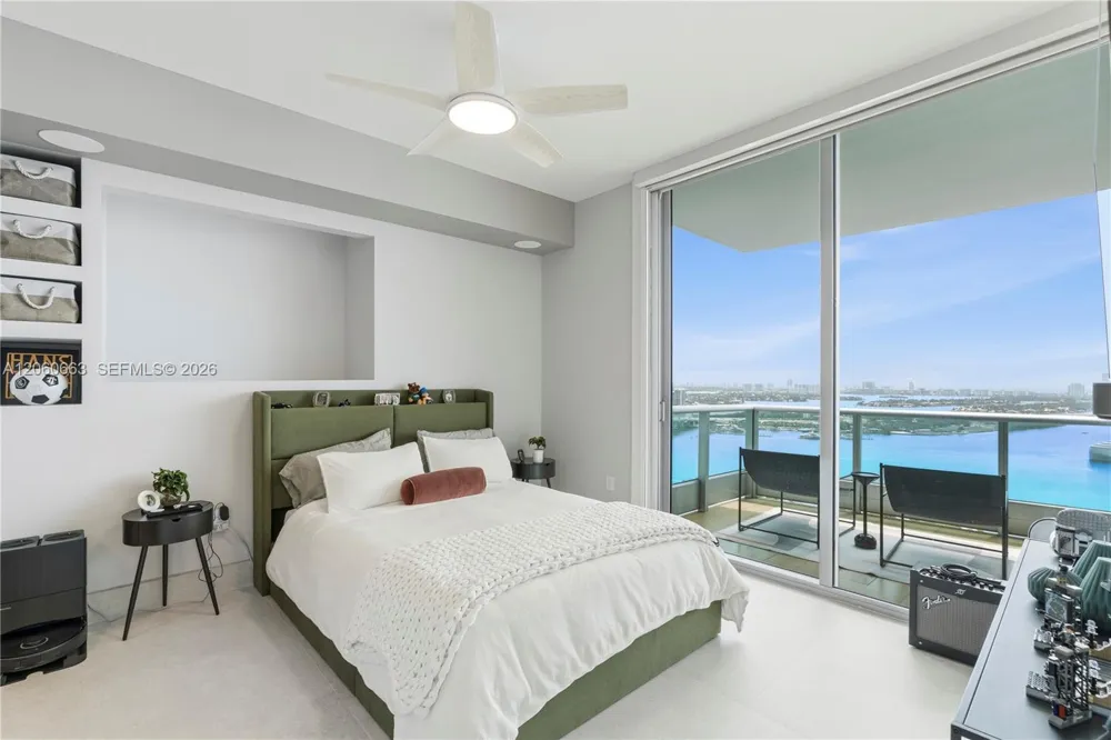 900 Biscayne Blvd #3607 Miami, FL 33132