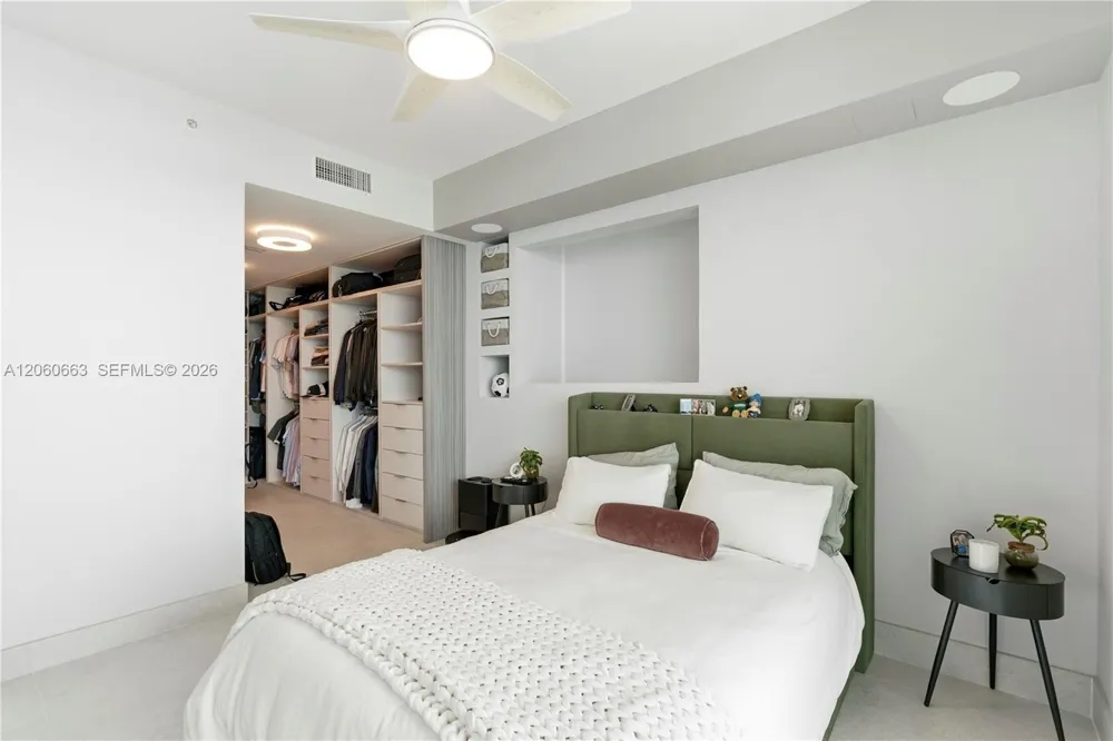 900 Biscayne Blvd #3607 Miami, FL 33132