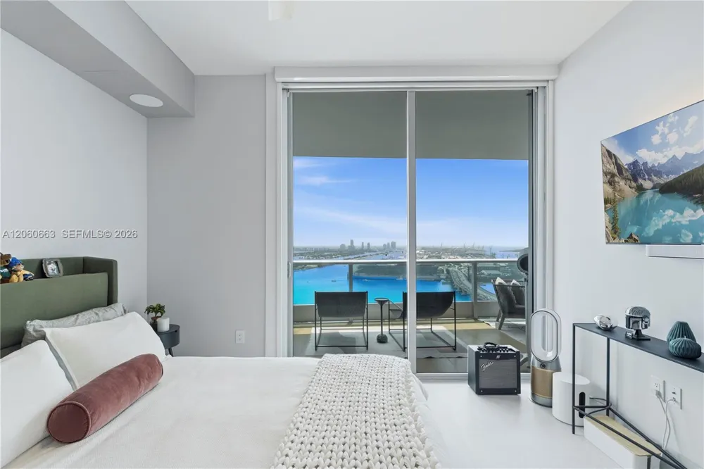 900 Biscayne Blvd #3607 Miami, FL 33132