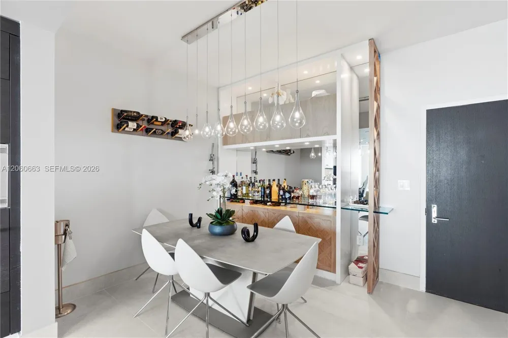 900 Biscayne Blvd #3607 Miami, FL 33132