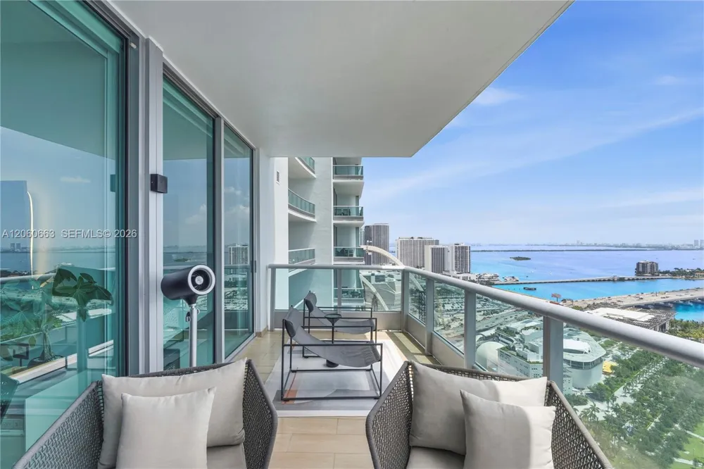 900 Biscayne Blvd #3607 Miami, FL 33132