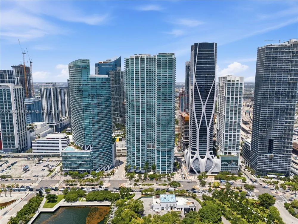 900 Biscayne Blvd #3607 Miami, FL 33132