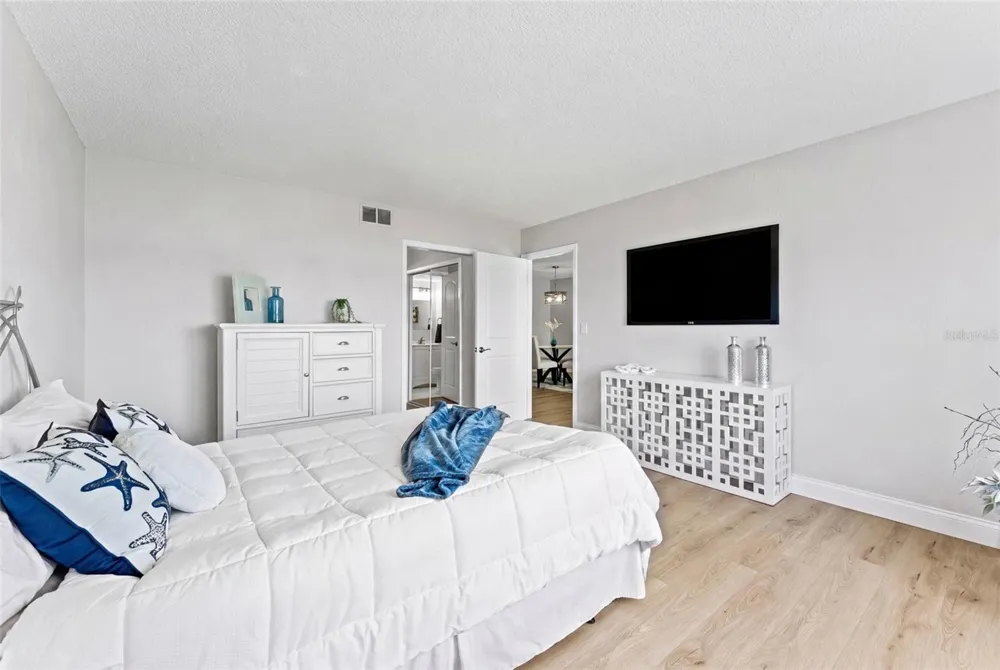 3606 S PENINSULA DRIVE #102 Port Orange, FL 32127