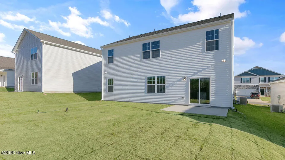 1104 Aviator Lane Ayden, NC 28513