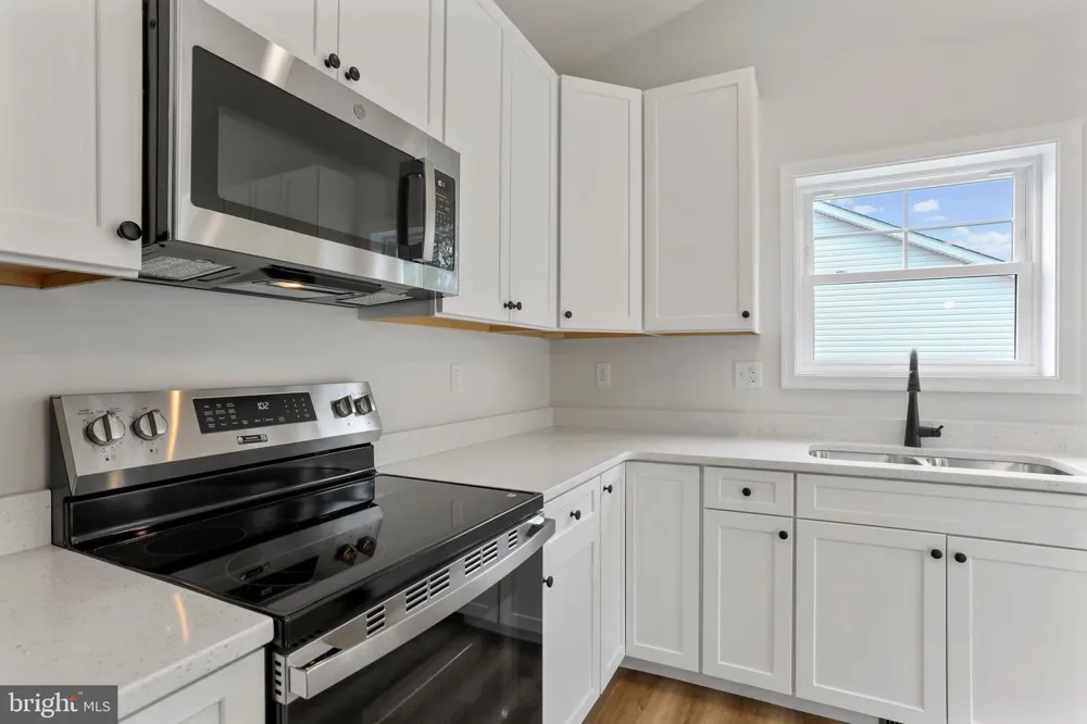 LARIMAR LANE Inwood, WV 25428