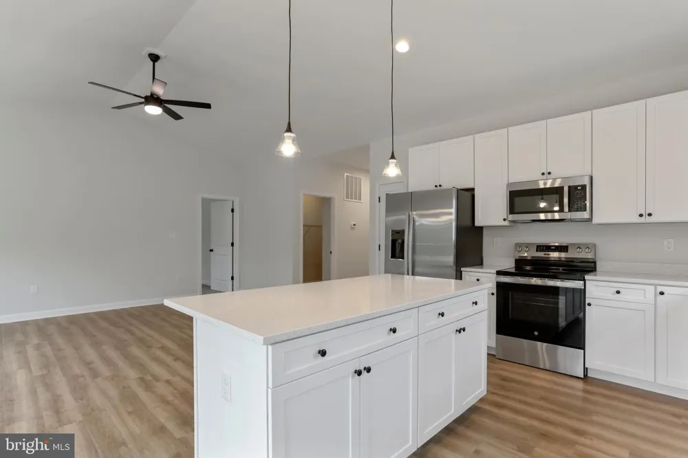 LARIMAR LANE Inwood, WV 25428
