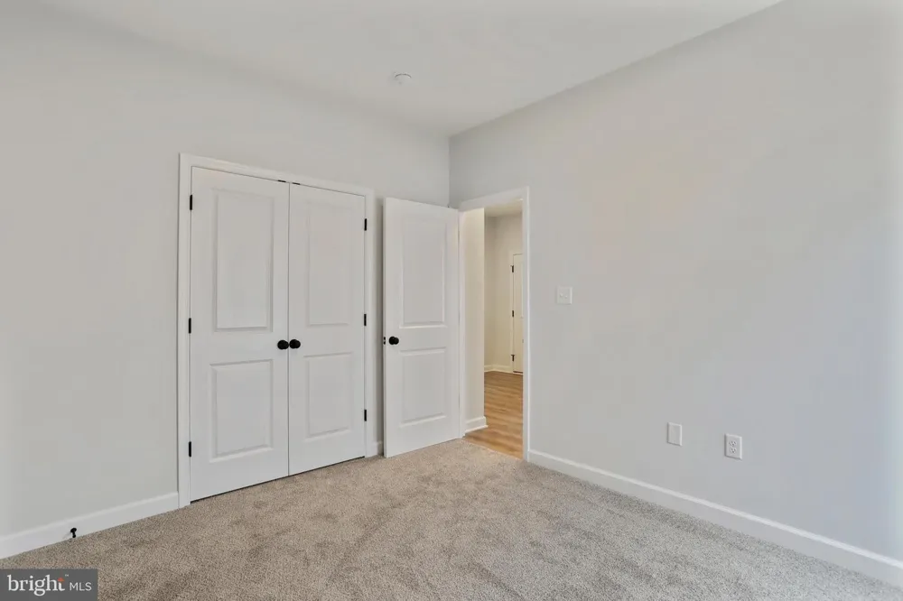 LARIMAR LANE Inwood, WV 25428