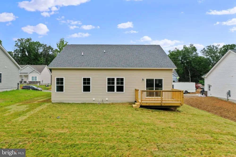 LARIMAR LANE Inwood, WV 25428