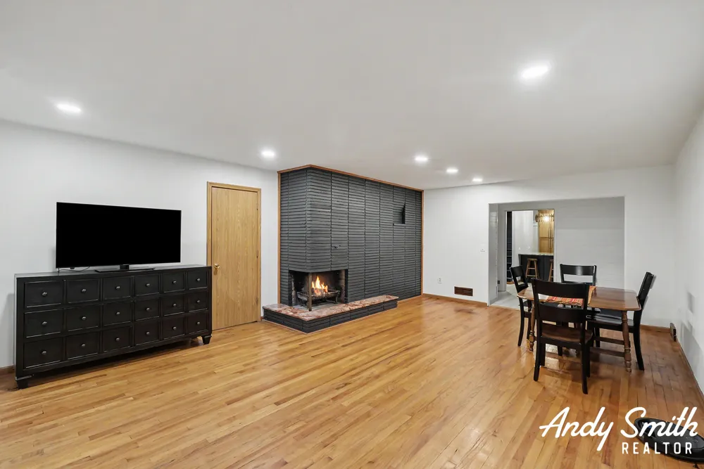 148 Kings Boulevard Sparta, MI 49345