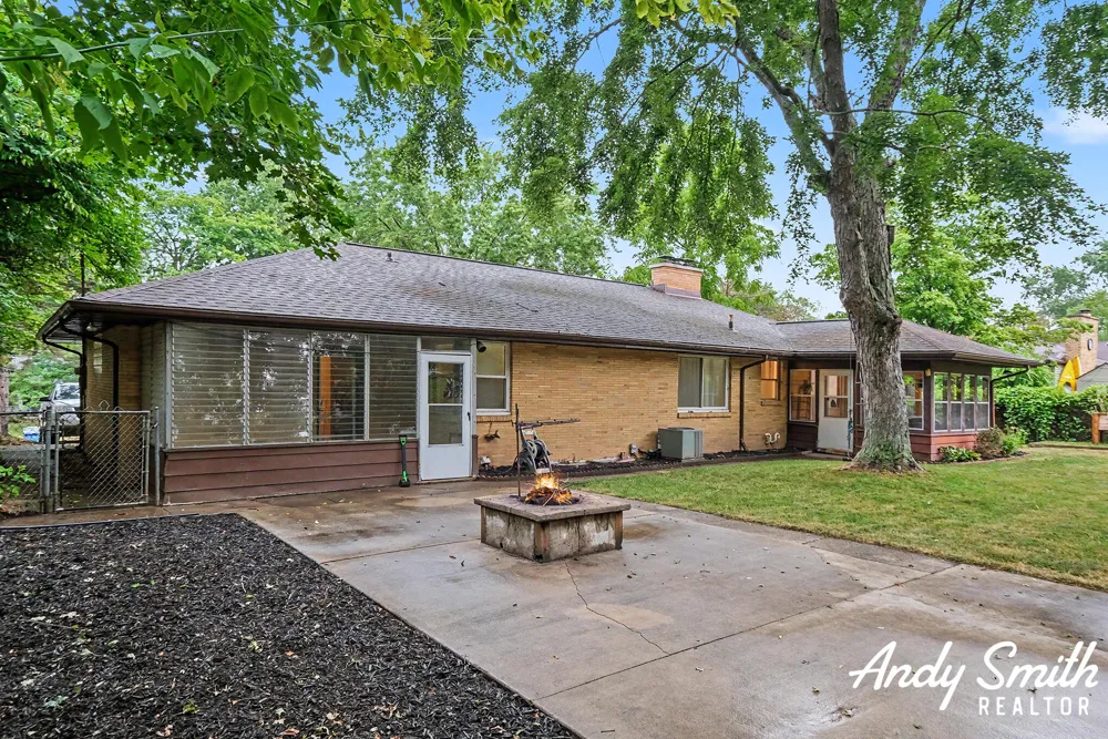 148 Kings Boulevard Sparta, MI 49345