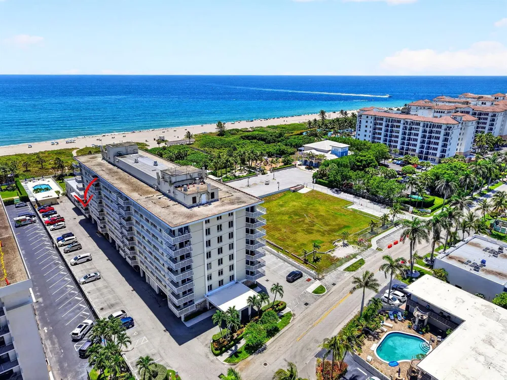 125 S OCEAN AVENUE #211 Palm Beach Shores, FL 33404