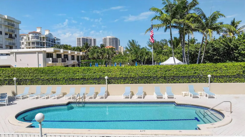 125 S OCEAN AVENUE #211 Palm Beach Shores, FL 33404