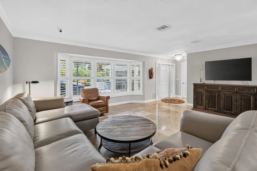 8797 SE SHARON STREET Hobe Sound, FL 33455