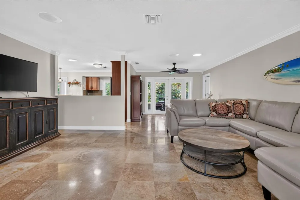 8797 SE SHARON STREET Hobe Sound, FL 33455