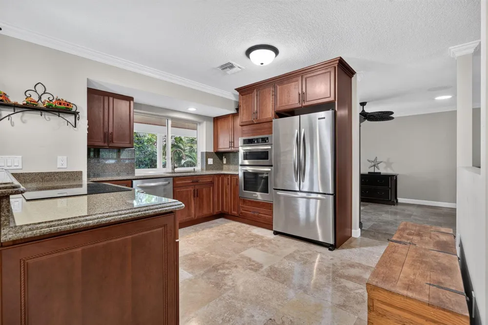 8797 SE SHARON STREET Hobe Sound, FL 33455