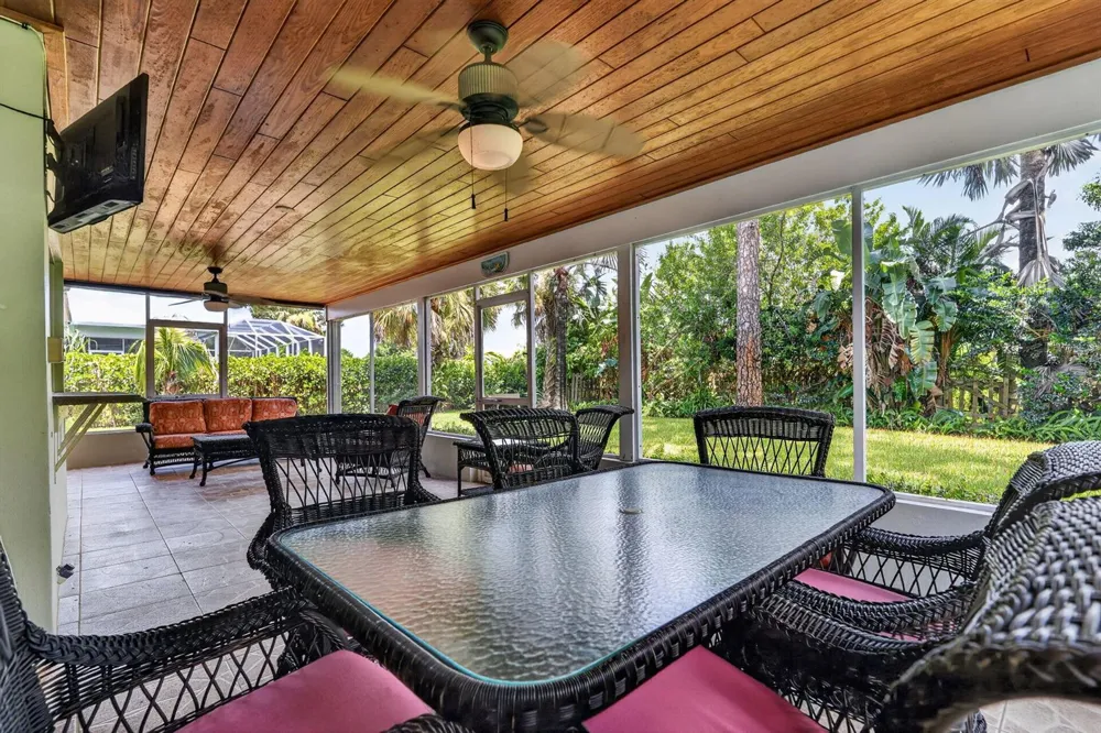 8797 SE SHARON STREET Hobe Sound, FL 33455