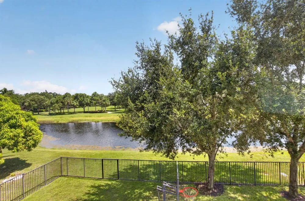 8142 Kendria Cove Terrace Boynton Beach, FL 33473